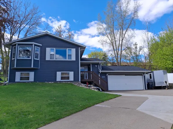 224 Mississippi Dr, Monticello, MN 55362