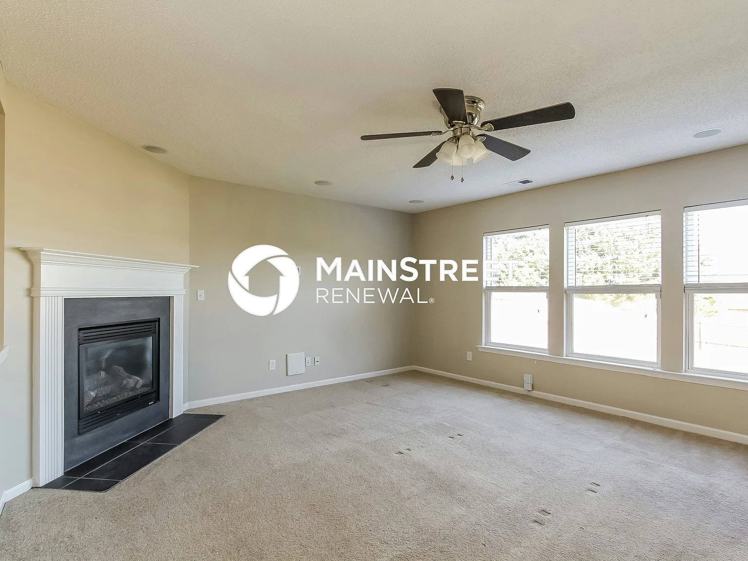 9740 Falling Stream Dr — Photo 3