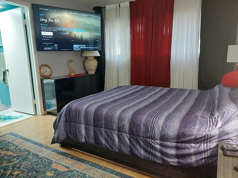 5250 Las Verdes Cir #114 — Photo 6