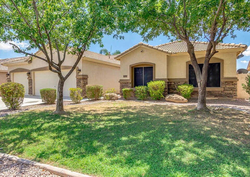 1st image of 3701 E Thames Cir