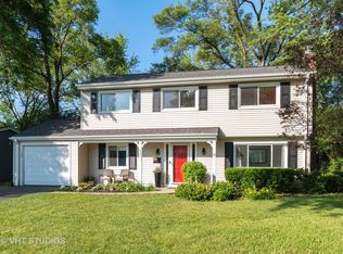 430 Pine St, Deerfield, IL 60015