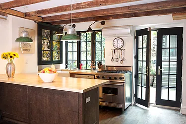 Rented by Brown Harris Stevens