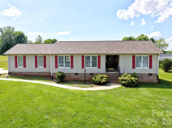 121 Marcus Dr, Shelby, NC 28152