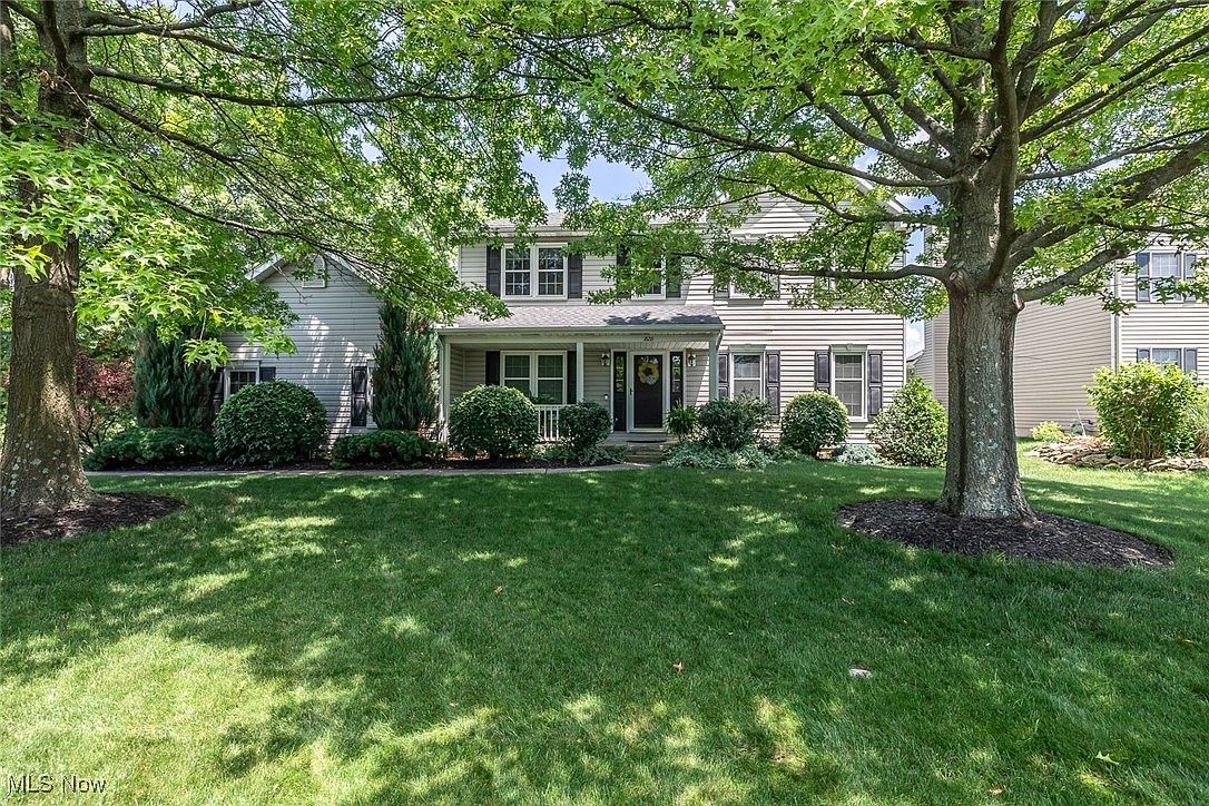 16216 Acacia Dr, Strongsville, OH 44136 | Zillow