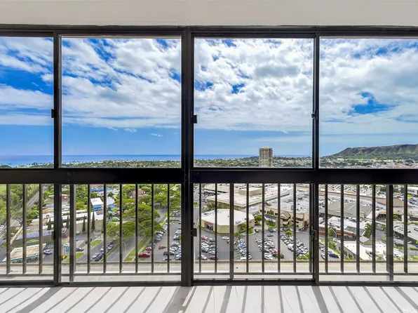 4300 Waialae Ave APT A2002, Honolulu, HI 96816