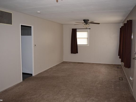 3rd image of 1718 Avenue J