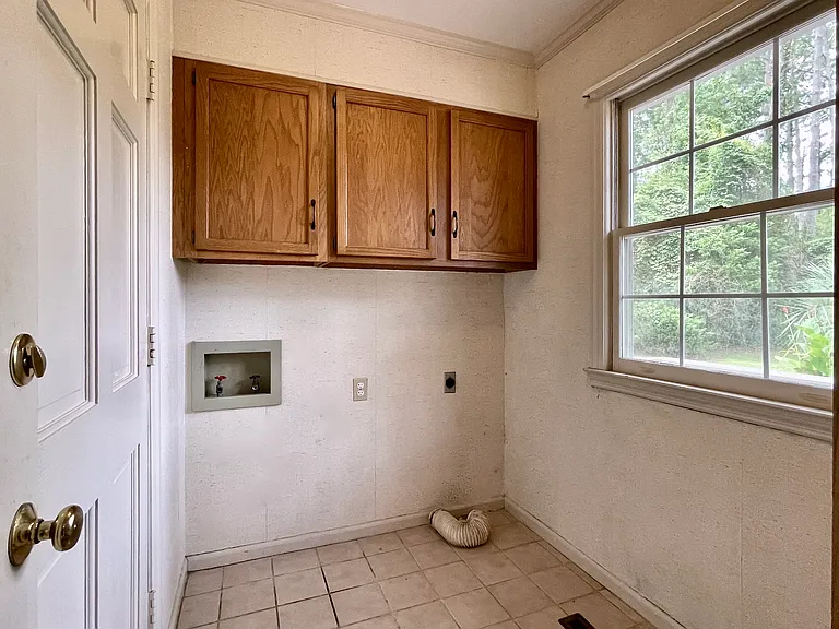 219 Green Lake Dr — Photo 43
