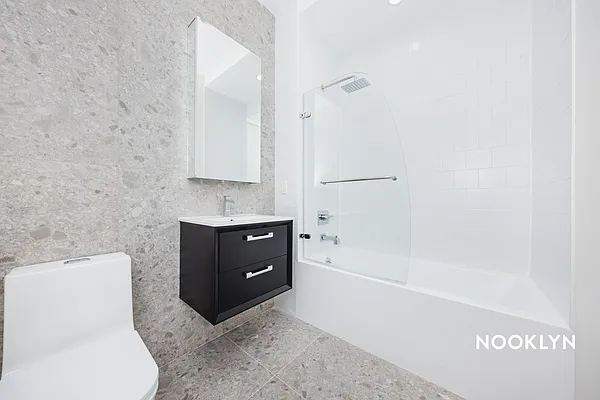 Rented by Nooklyn NYC LLC | media 36