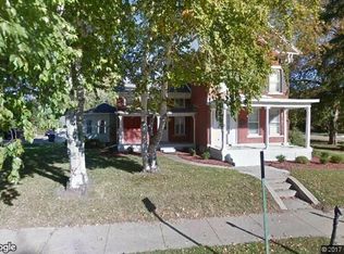 123 E Chamberlin St, Dixon, IL 61021