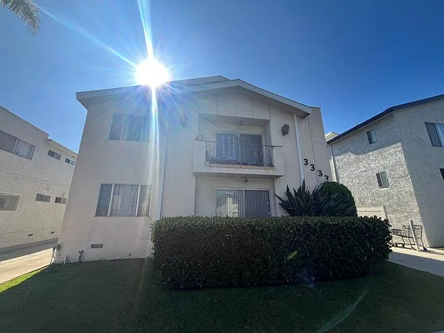 3333 Bagley Ave — Photo 3