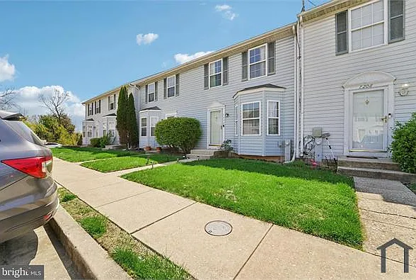 7206 Rutherford Green Cir — Photo 21