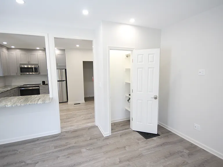 7 Princeton Ave #1 — Photo 26