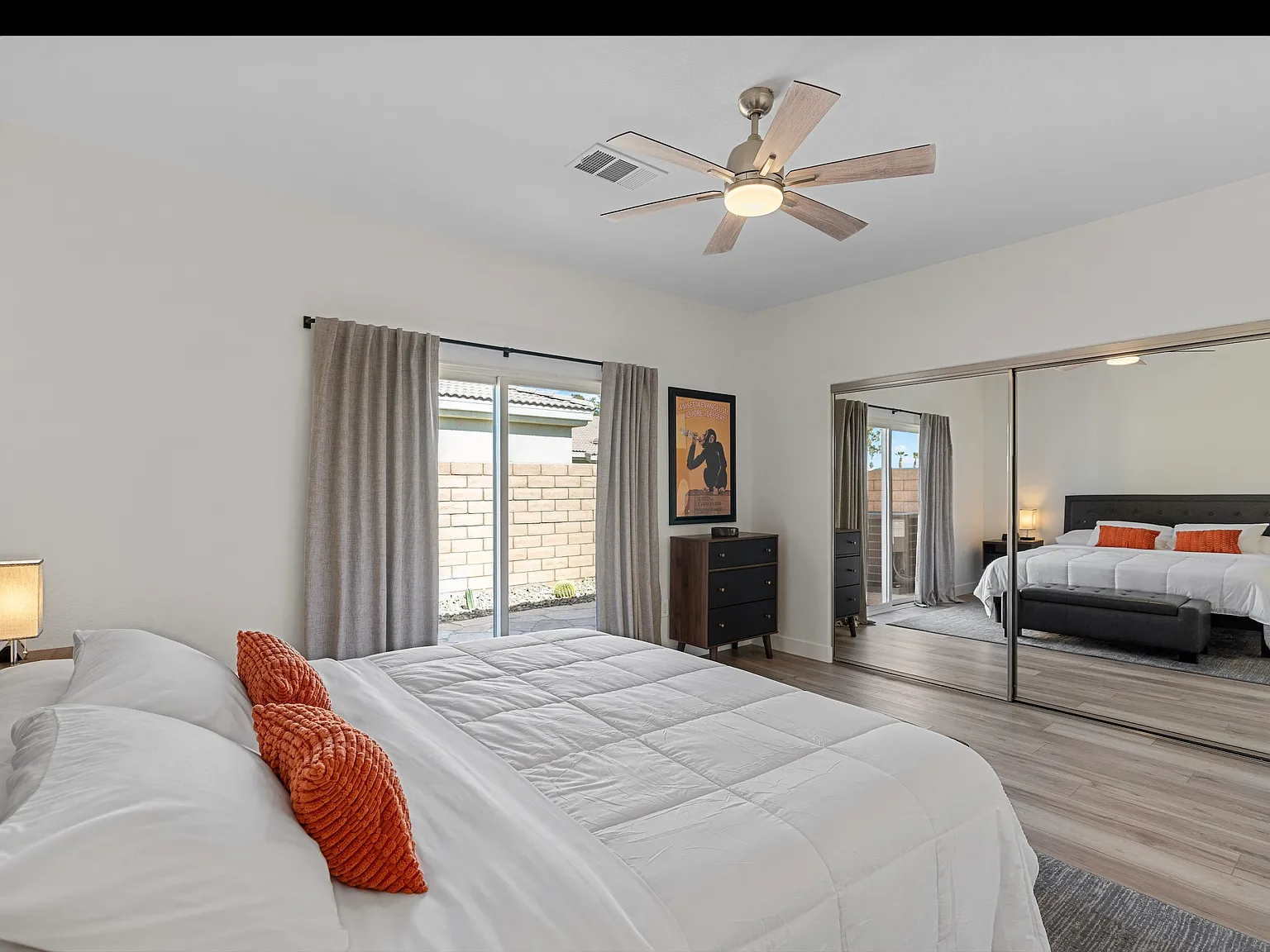 3 bed, $3,200 — Photo 1
