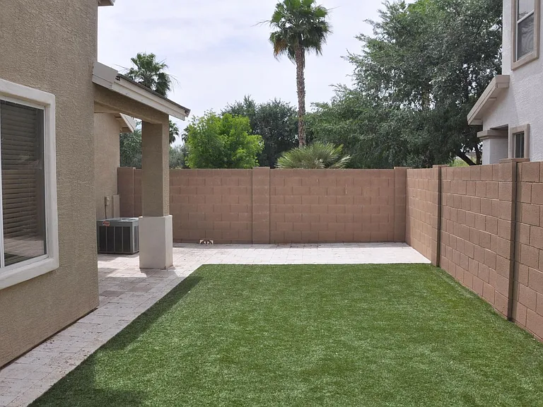2051 S 87th Pl — Photo 25