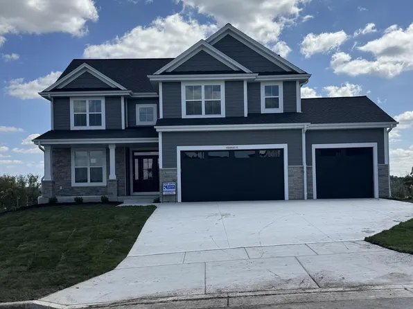 N56W20719 Muirfield DRIVE, Menomonee Falls, WI 53051