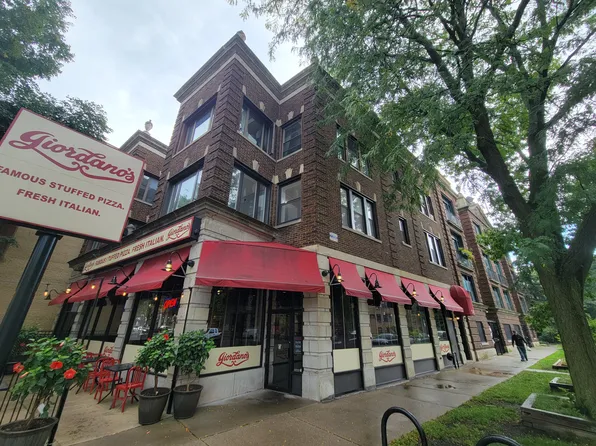 1205 W Farwell Ave #3, Chicago, IL 60626