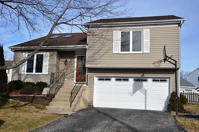 1st image of 2474 Concord Dr
