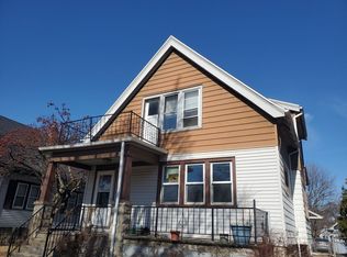 6324-6324A W Richmond Ave, Milwaukee, WI 53210