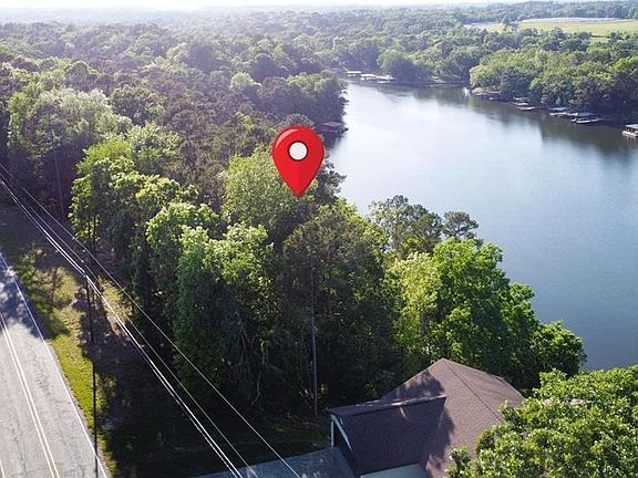 3rd image of 0A Lakeshore Ln