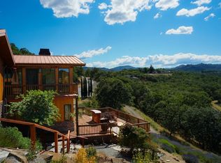 3865 Surrey Dr, Medford, OR 97501