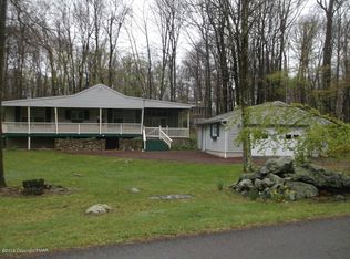 4194 Paper Birch Ln, White Haven, PA 18661