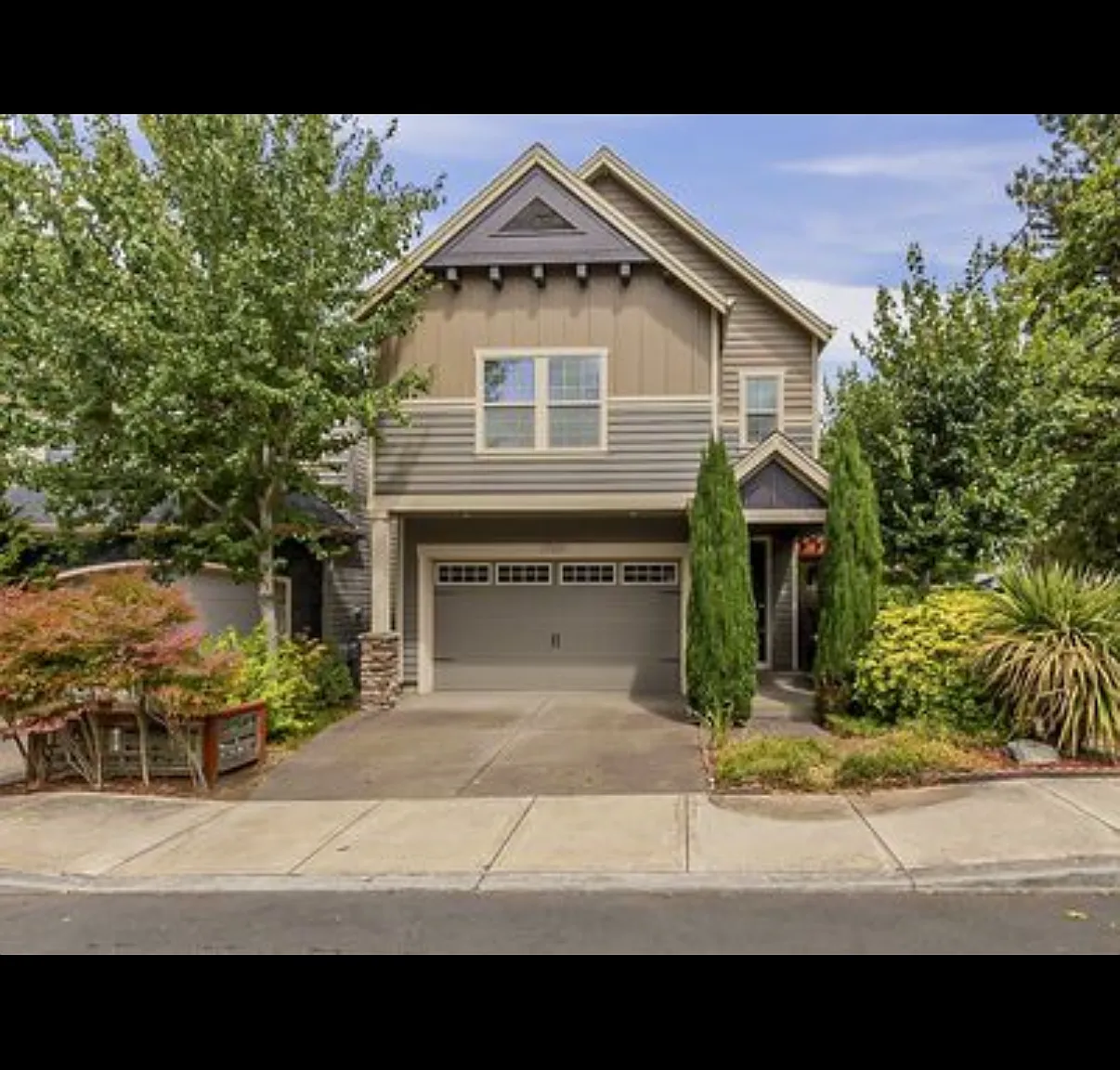 4 bed, 1792 sqft, $2,900 — Photo 1