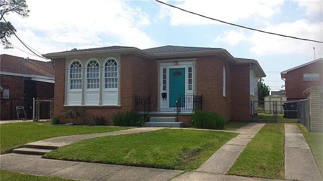 Building Photo - 4736 Saint Anthony Ave
