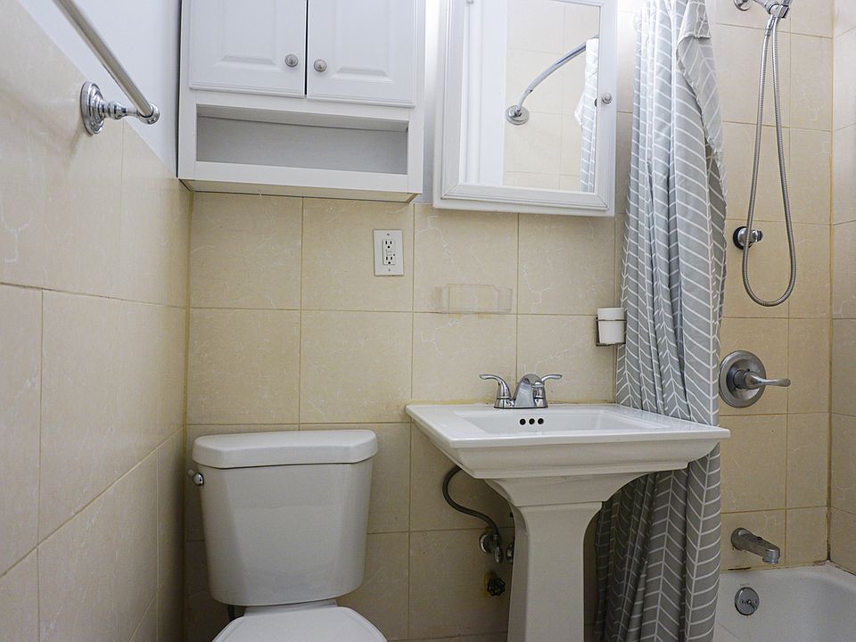 2nd image of 449 W 56th St #D6