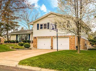 1029 W Burnside Dr, Peoria, IL