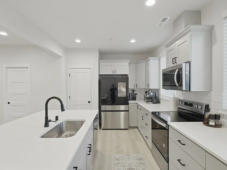 121st Street Ct E — Photo 11
