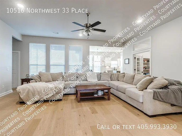 10516 NW 33rd Pl — Photo 26