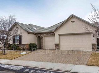 713 Sienna Park Dr, Reno, NV 89512