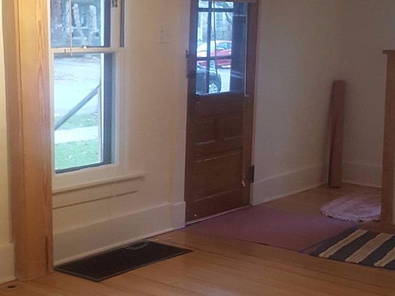 4th image of 531 2nd St