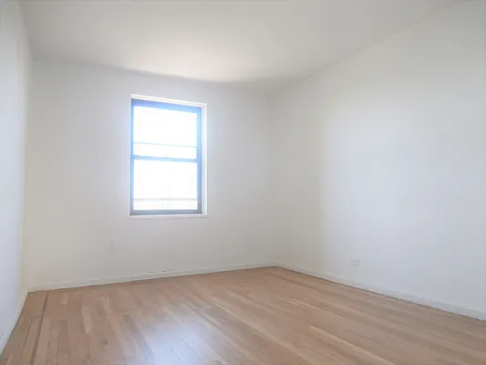 Rented by Bold New York | media 26