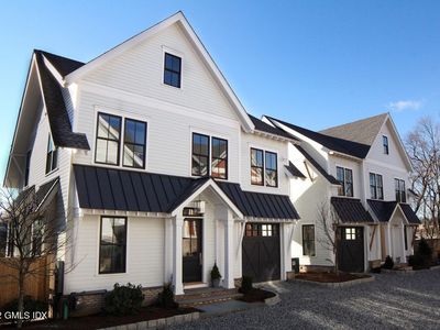 23 Woodland Dr #C, Greenwich, CT, 06830
