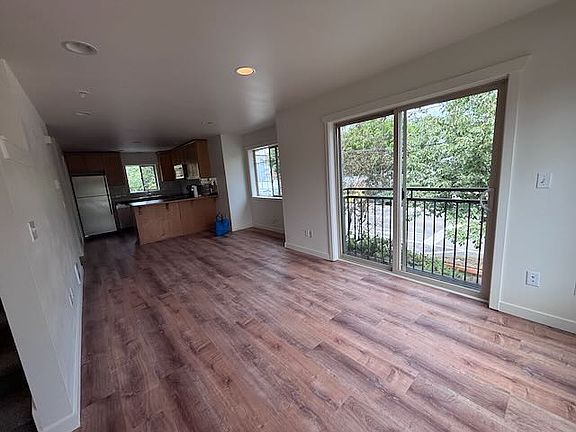 5th image of 9001 46th Ave S #A