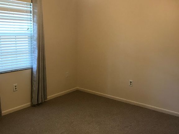 Guest bedroom 2