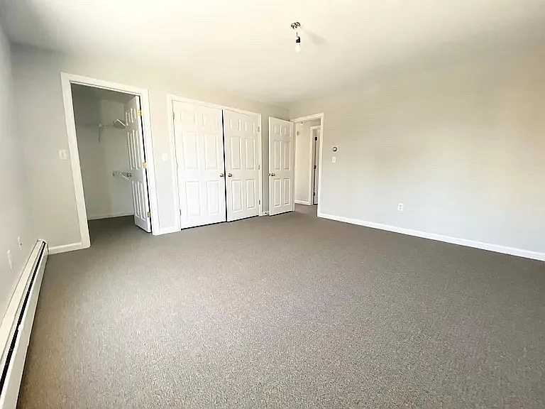 1078 Main St #2 — Photo 9