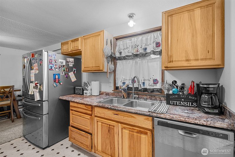 2nd image of 21022 117th Street E