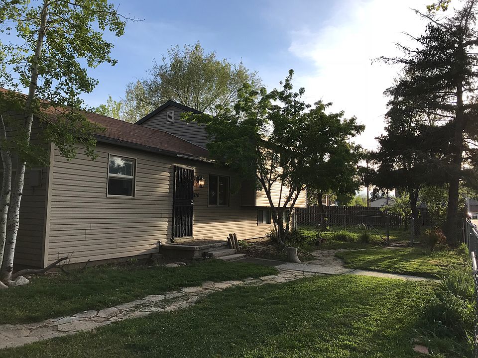 1st image of 710 E Willes Ln