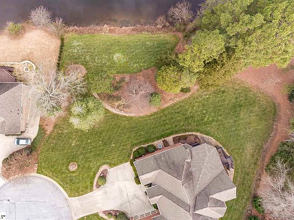 4th image of 109 Ellicott Hill Ln