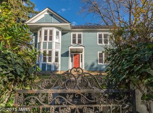 7021 Leeds Manor Rd, Marshall, VA 20115