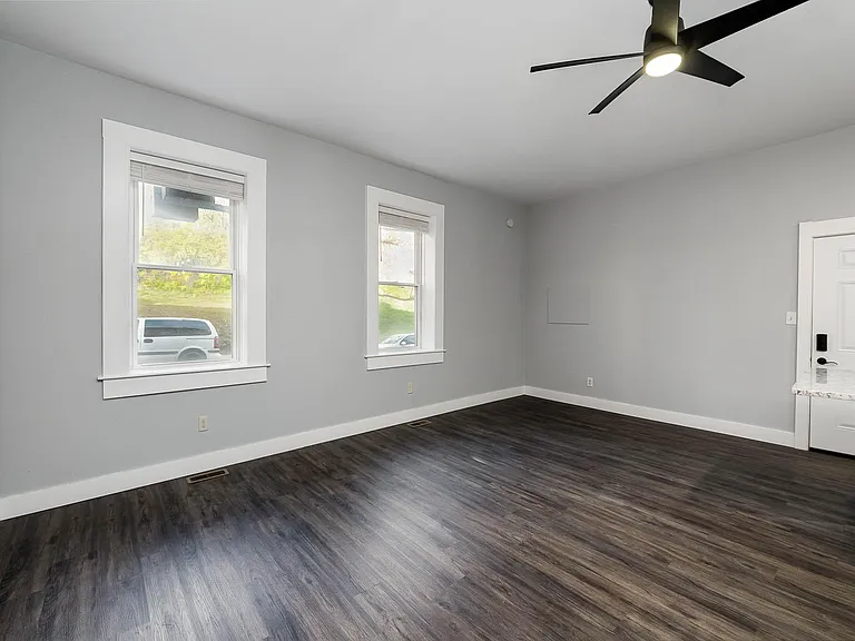 213 Mulberry St #1A — Photo 10