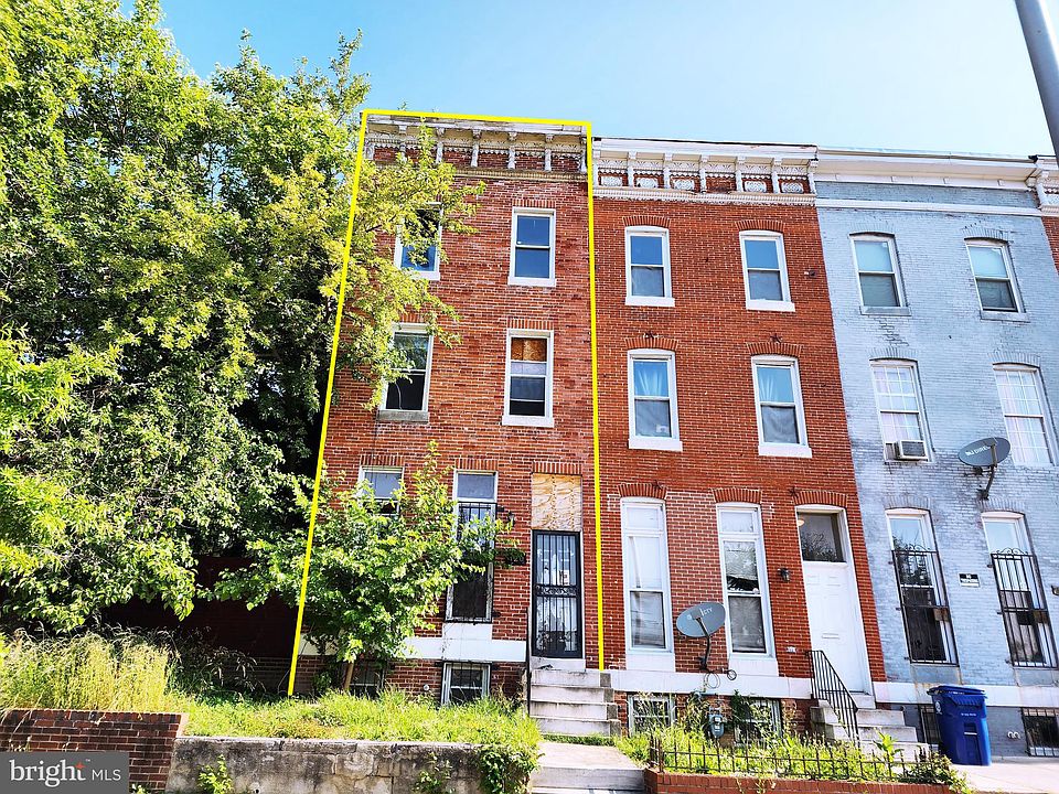 1st image of 420 E North Ave