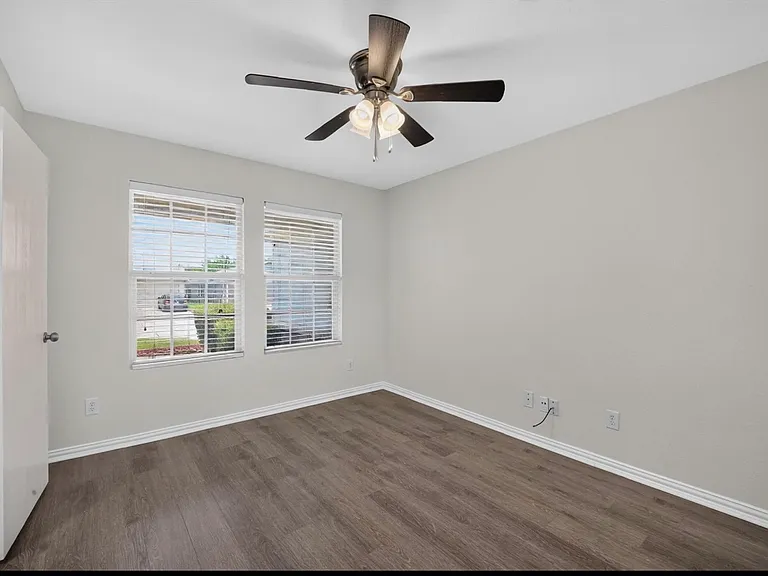 9605 Woodrow Wilson Dr — Photo 8