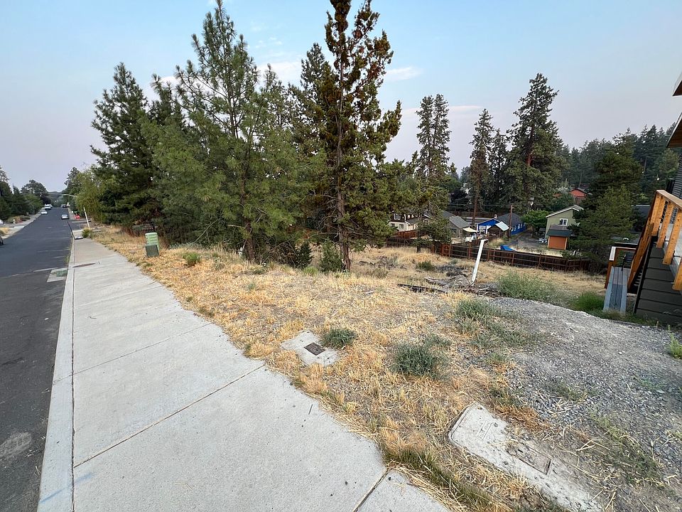 2nd image of 1433 NW Ogden Ave