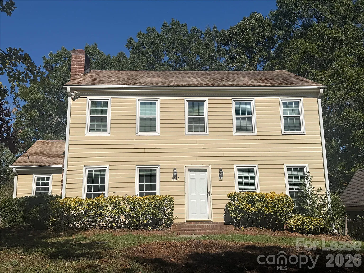 3 bed, 2.5 bath, 1793 sqft, $2,400 — Photo 1