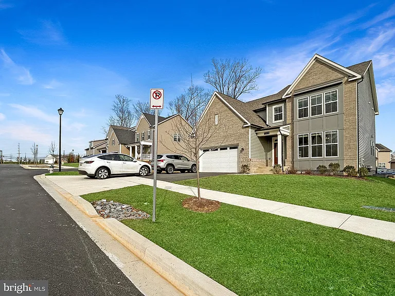 221 Red Oak Ridge Pl — Photo 2