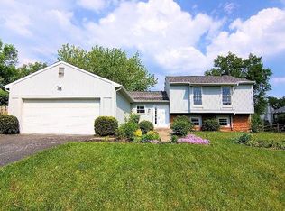 7604 Tanglewood Ln, West Chester, OH 45069