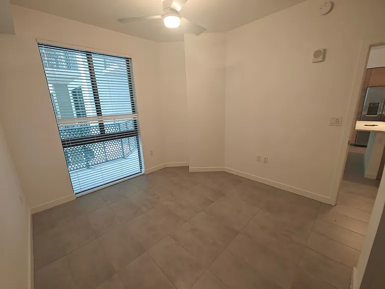 1002 SW 7th St #2 — Photo 13